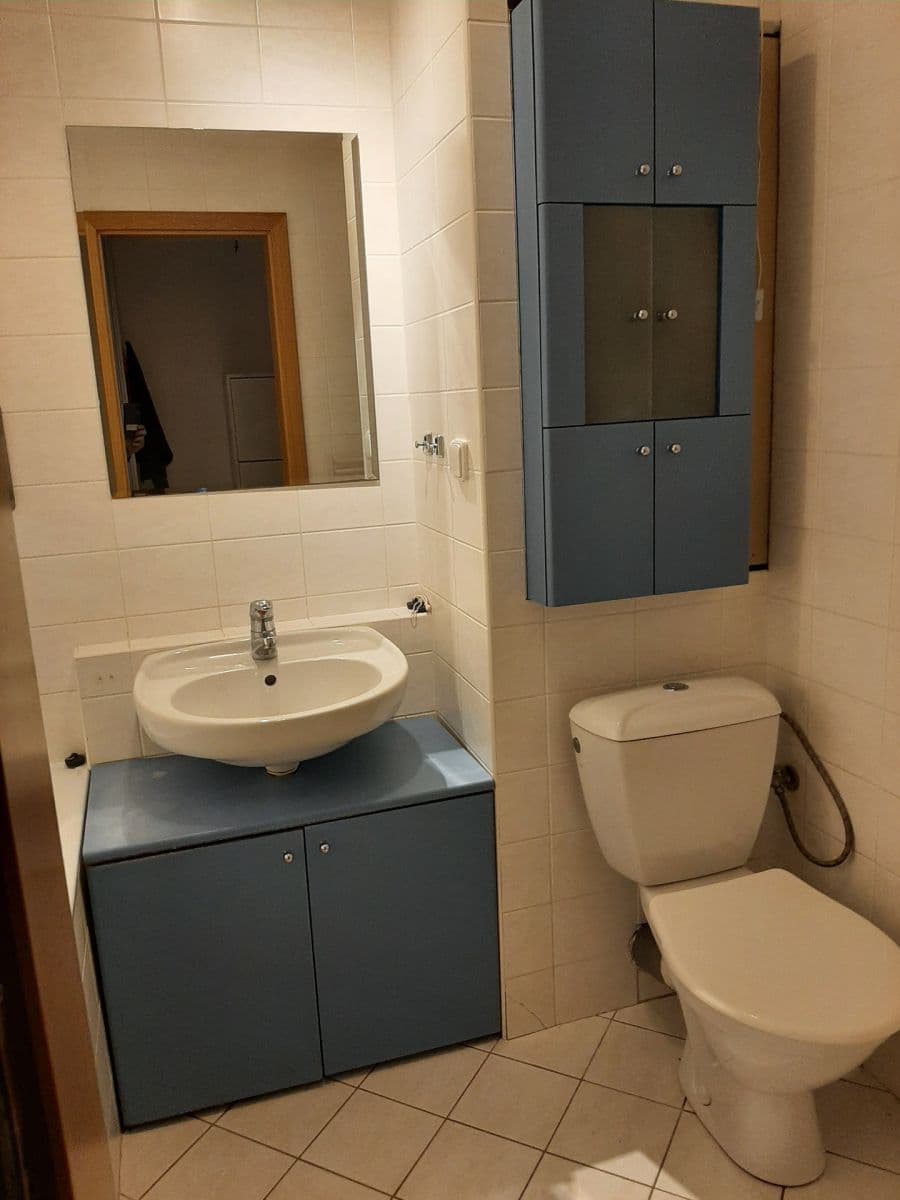 Prenájom bytu 2-izbový 56 m², Zadunajská cesta, Petržalka, Bratislavský kraj Prenájom bytu 2-izbový 56 m², Zadunajská cesta, Petržalka, Bratislavský kraj