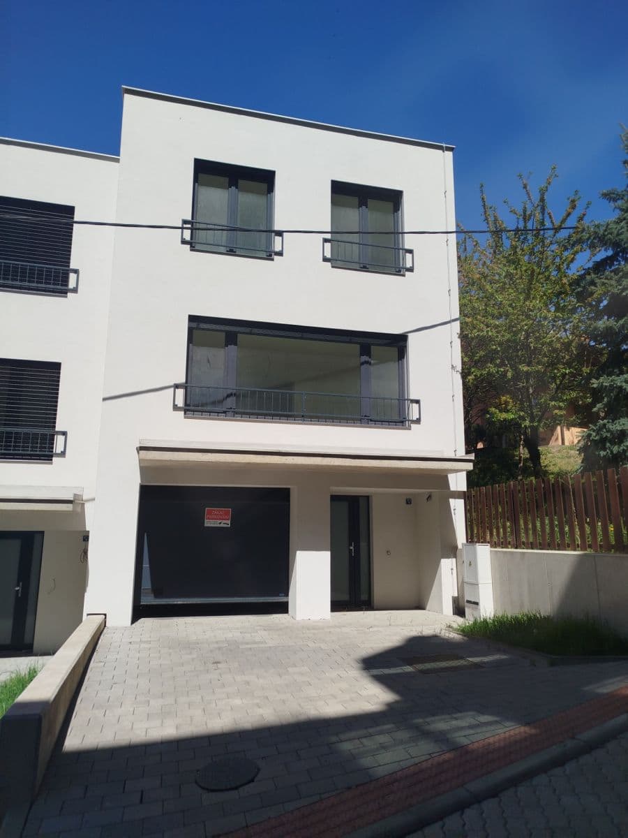 Predaj domu 205 m², pozemek 155 m², Žleb, Brno, Jihomoravský kraj Predaj domu 205 m², pozemek 155 m², Žleb, Brno, Jihomoravský kraj