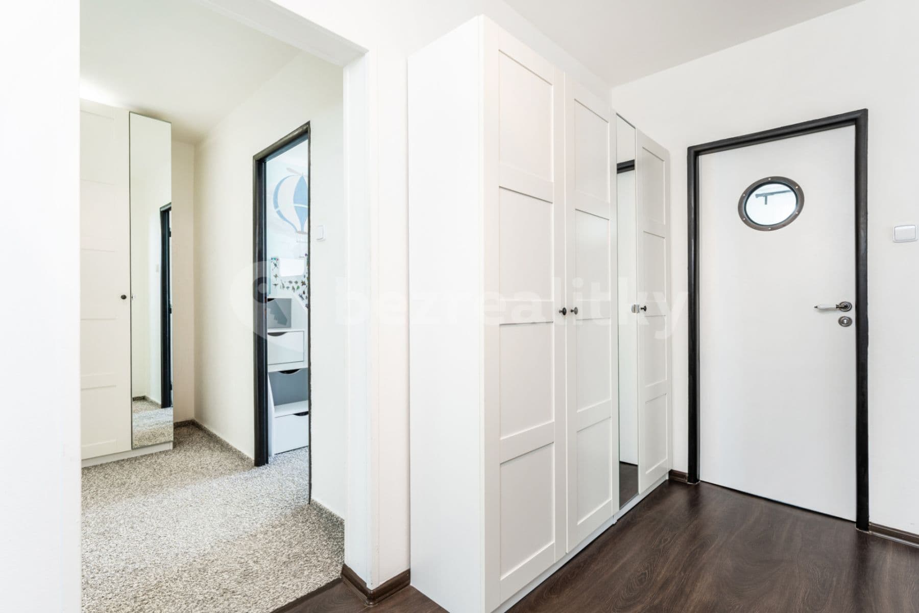 Prenájom bytu 3-izbový 63 m², Mendelova, Praha, Praha Prenájom bytu 3-izbový 63 m², Mendelova, Praha, Praha