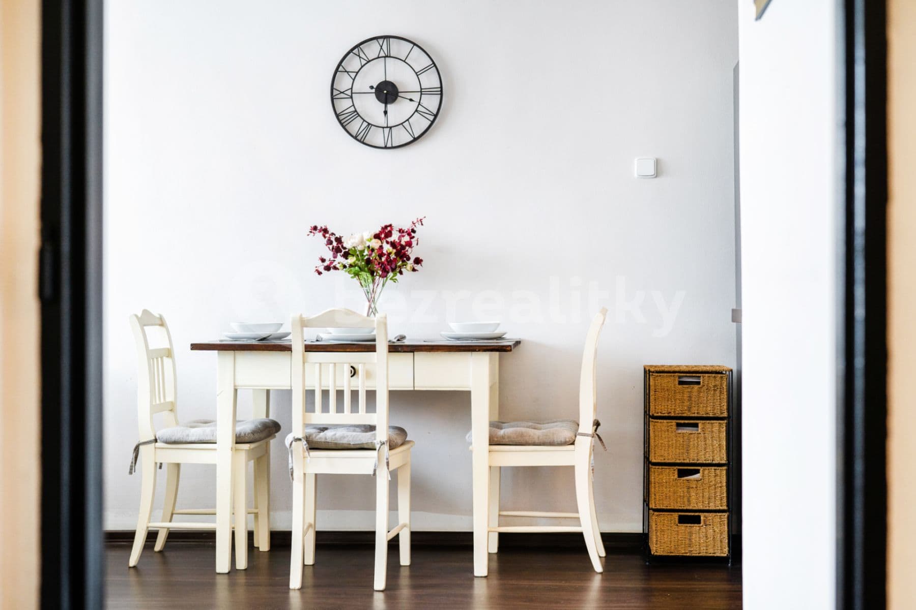 Prenájom bytu 3-izbový 63 m², Mendelova, Praha, Praha Prenájom bytu 3-izbový 63 m², Mendelova, Praha, Praha