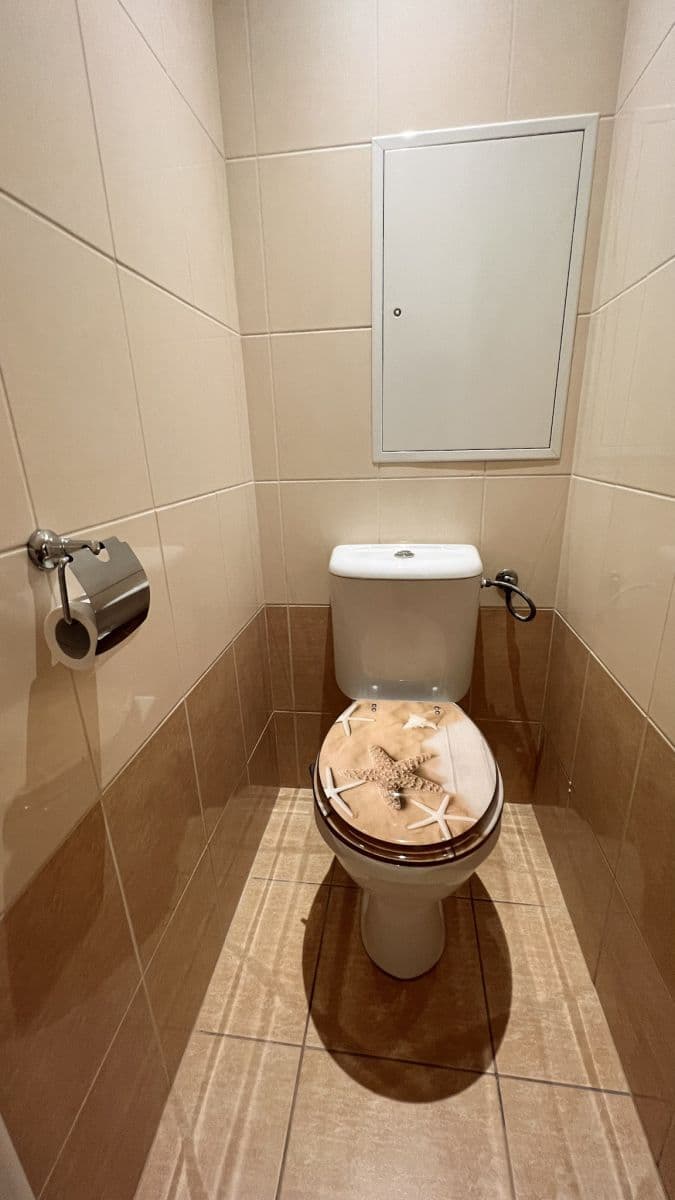 Prenájom bytu 2-izbový 52 m², Černokostelecká, Praha, Praha Prenájom bytu 2-izbový 52 m², Černokostelecká, Praha, Praha