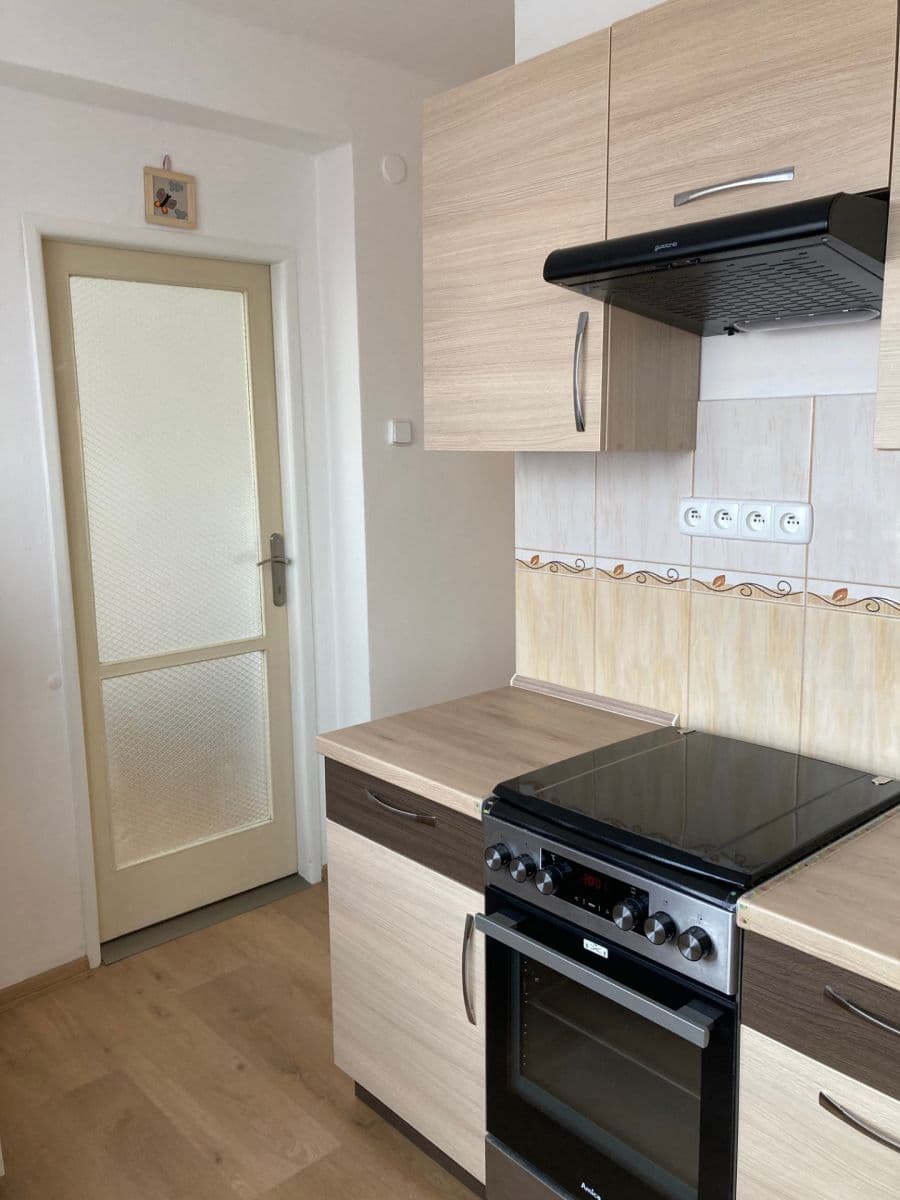 Prenájom bytu 2-izbový 52 m², Černokostelecká, Praha, Praha Prenájom bytu 2-izbový 52 m², Černokostelecká, Praha, Praha