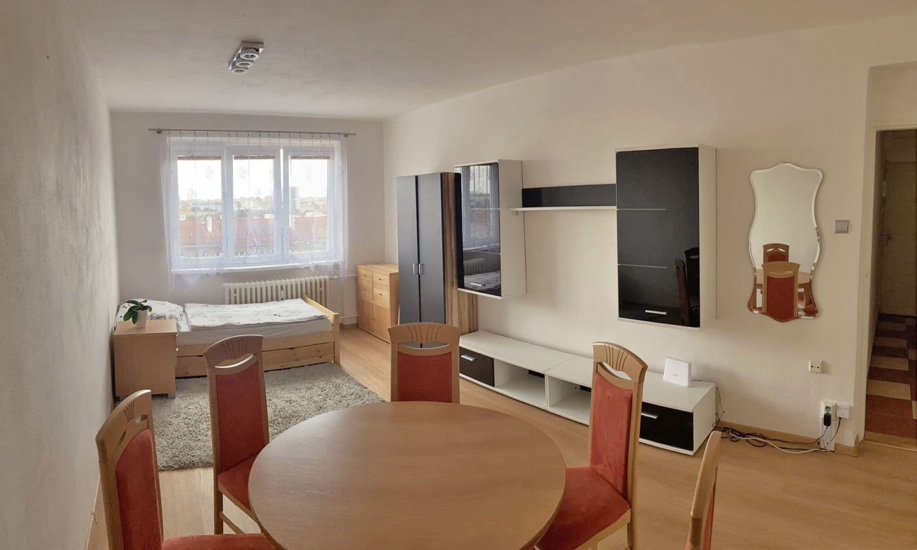 Prenájom bytu 2-izbový 52 m², Černokostelecká, Praha, Praha Prenájom bytu 2-izbový 52 m², Černokostelecká, Praha, Praha
