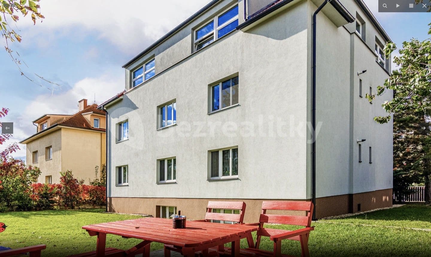 Prenájom bytu 2-izbový 47 m², Prusická, Praha, Praha Prenájom bytu 2-izbový 47 m², Prusická, Praha, Praha