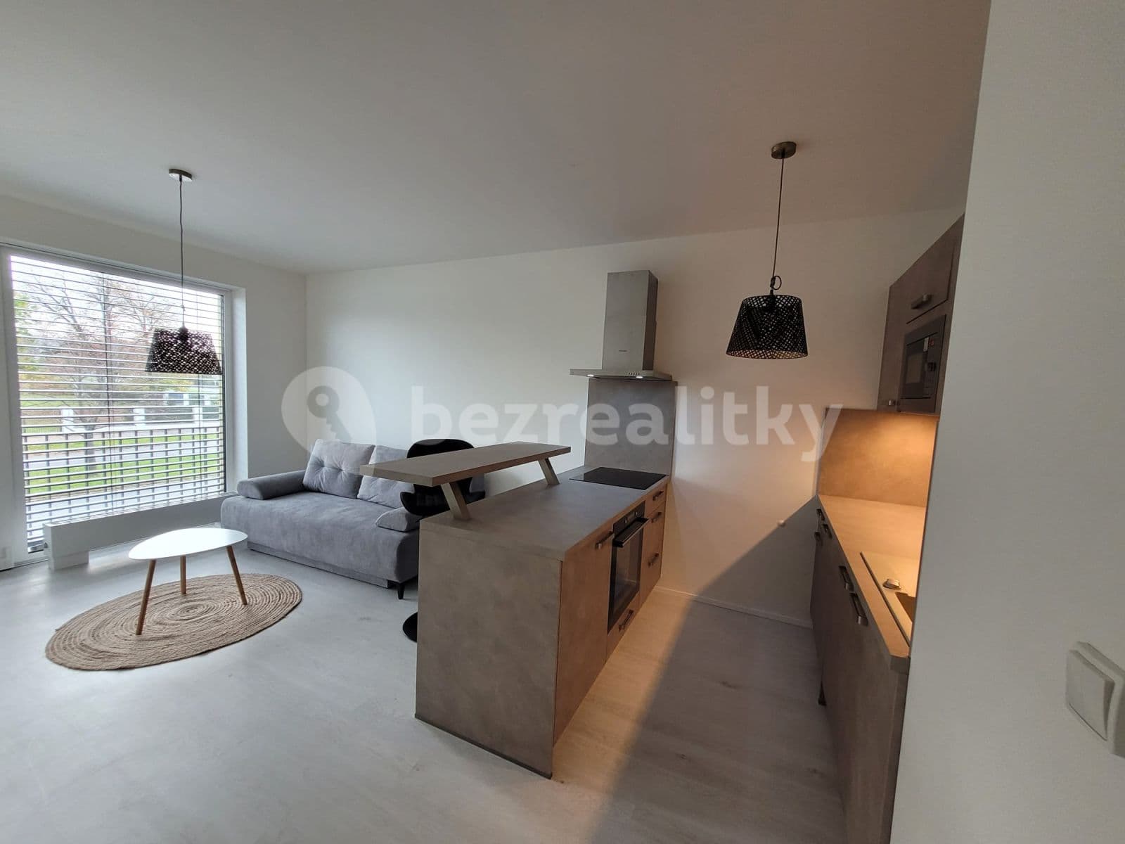 Prenájom bytu 1-izbový 31 m², U Nového dvora, Praha, Praha Prenájom bytu 1-izbový 31 m², U Nového dvora, Praha, Praha