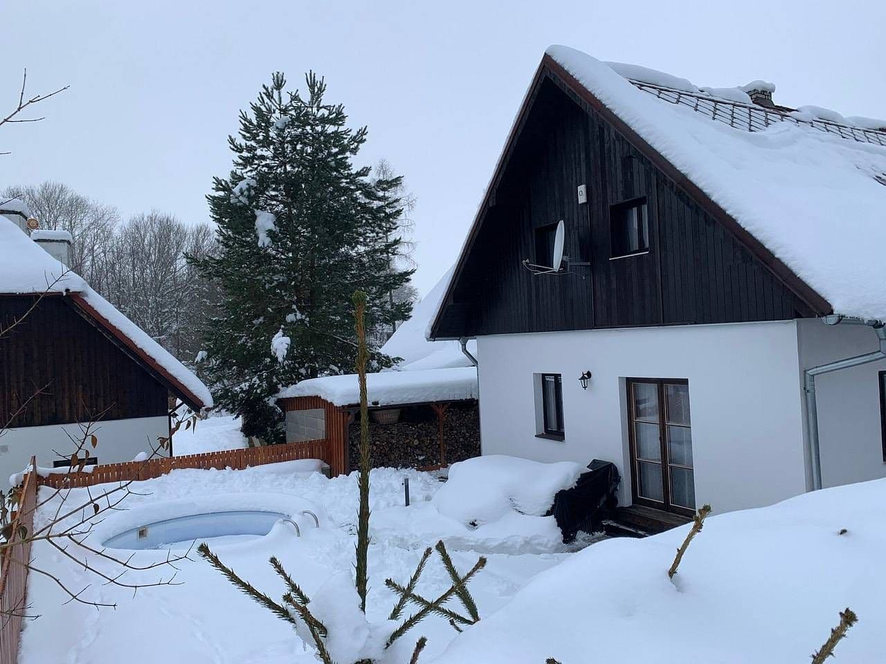 Prenájom rekreačného objektu, Lipno nad Vltavou, Jihočeský kraj Prenájom rekreačného objektu, Lipno nad Vltavou, Jihočeský kraj