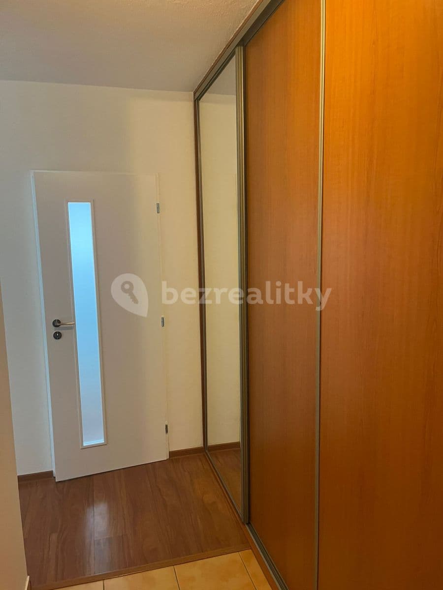Prenájom bytu 2-izbový 43 m², Tatarkova, Praha, Praha Prenájom bytu 2-izbový 43 m², Tatarkova, Praha, Praha