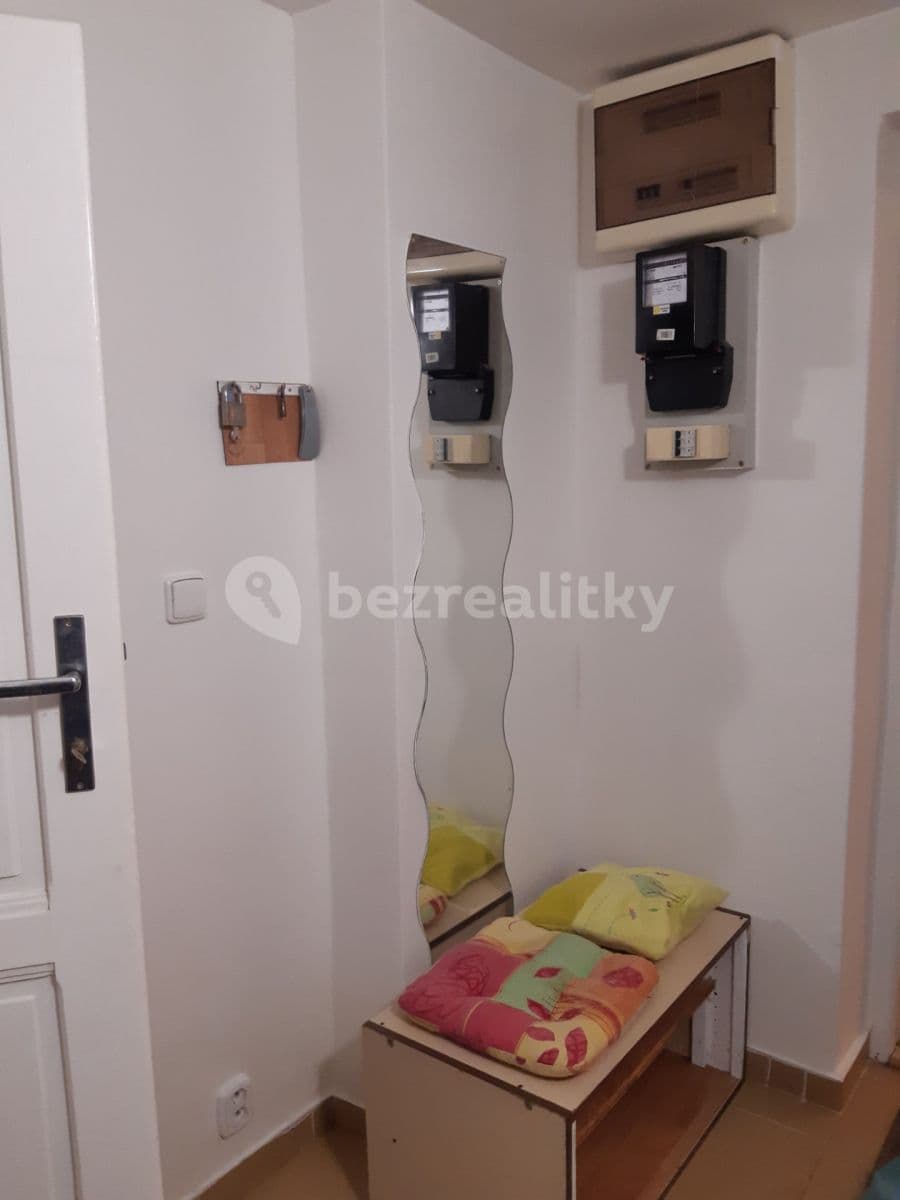 Prenájom bytu 2-izbový 80 m², Štychova, Praha, Praha Prenájom bytu 2-izbový 80 m², Štychova, Praha, Praha