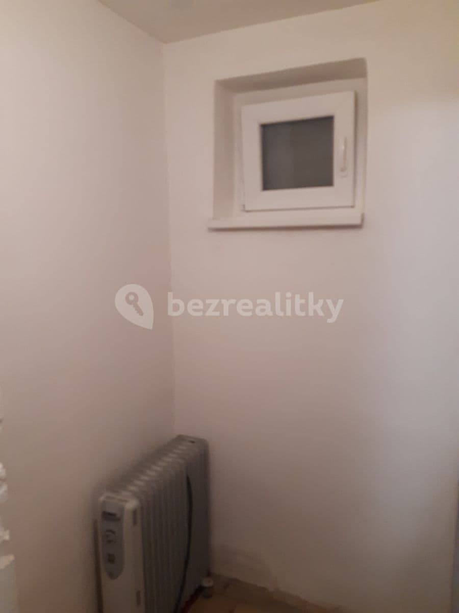 Prenájom bytu 2-izbový 80 m², Štychova, Praha, Praha Prenájom bytu 2-izbový 80 m², Štychova, Praha, Praha