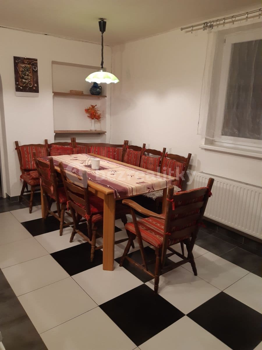 Prenájom bytu 2-izbový 80 m², Štychova, Praha, Praha Prenájom bytu 2-izbový 80 m², Štychova, Praha, Praha