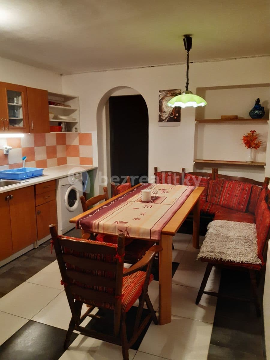 Prenájom bytu 2-izbový 80 m², Štychova, Praha, Praha Prenájom bytu 2-izbový 80 m², Štychova, Praha, Praha