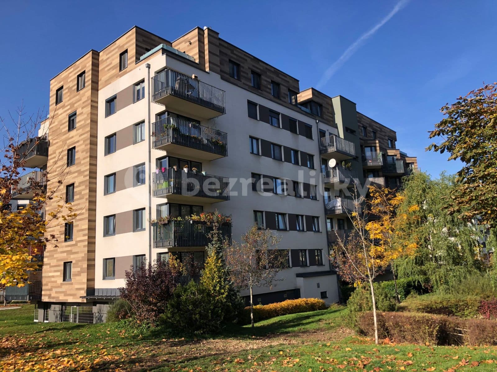 Prenájom bytu 2-izbový 55 m², Hugo Haase, Praha, Praha Prenájom bytu 2-izbový 55 m², Hugo Haase, Praha, Praha