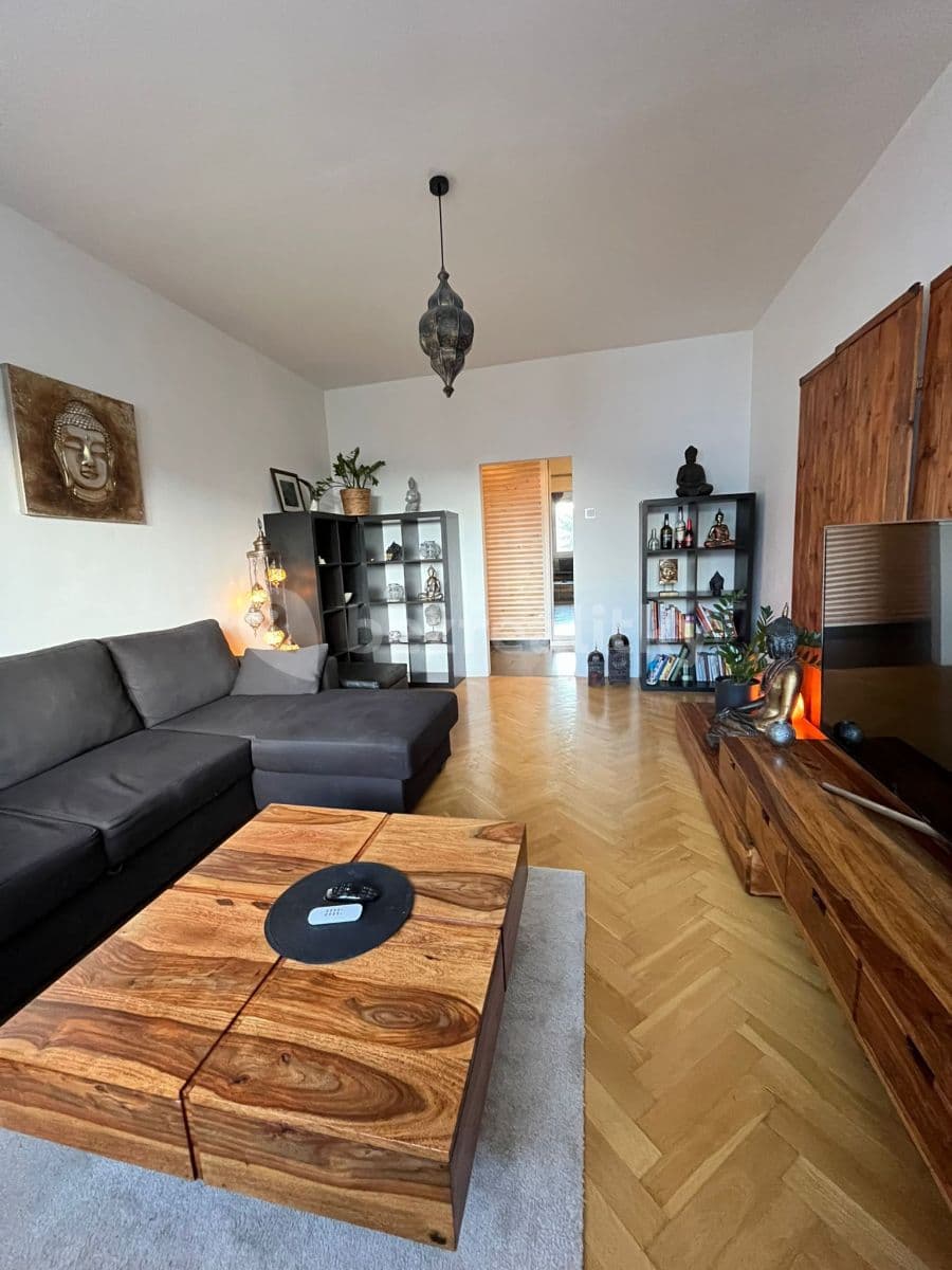Prenájom bytu 2-izbový 70 m², Sečská, Praha, Praha Prenájom bytu 2-izbový 70 m², Sečská, Praha, Praha