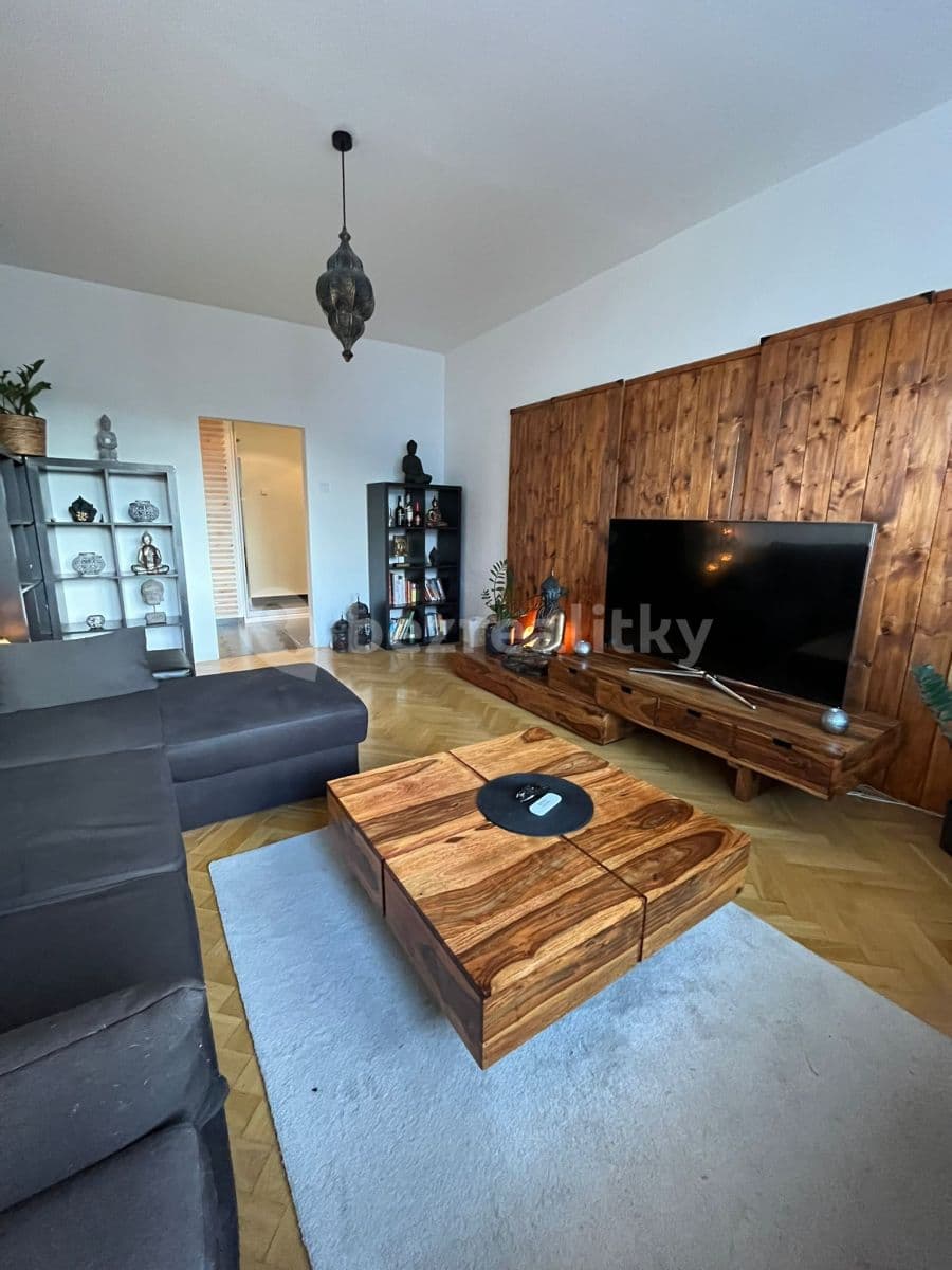 Prenájom bytu 2-izbový 70 m², Sečská, Praha, Praha Prenájom bytu 2-izbový 70 m², Sečská, Praha, Praha