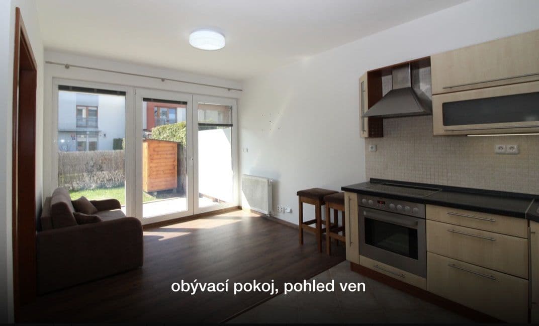 Prenájom bytu 2-izbový 43 m², K Dálnici, Praha, Praha Prenájom bytu 2-izbový 43 m², K Dálnici, Praha, Praha