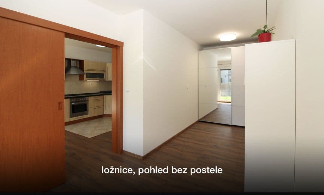 Prenájom bytu 2-izbový 43 m², K Dálnici, Praha, Praha Prenájom bytu 2-izbový 43 m², K Dálnici, Praha, Praha