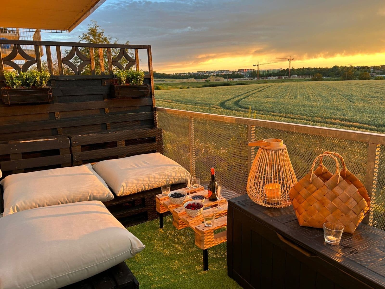 Prenájom bytu 2-izbový 60 m², Žitná, Hostivice, Středočeský kraj Prenájom bytu 2-izbový 60 m², Žitná, Hostivice, Středočeský kraj