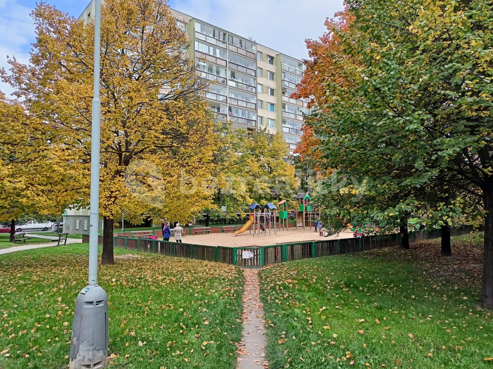 Prenájom bytu 3-izbový 55 m², Bohúňova, Praha, Praha Prenájom bytu 3-izbový 55 m², Bohúňova, Praha, Praha
