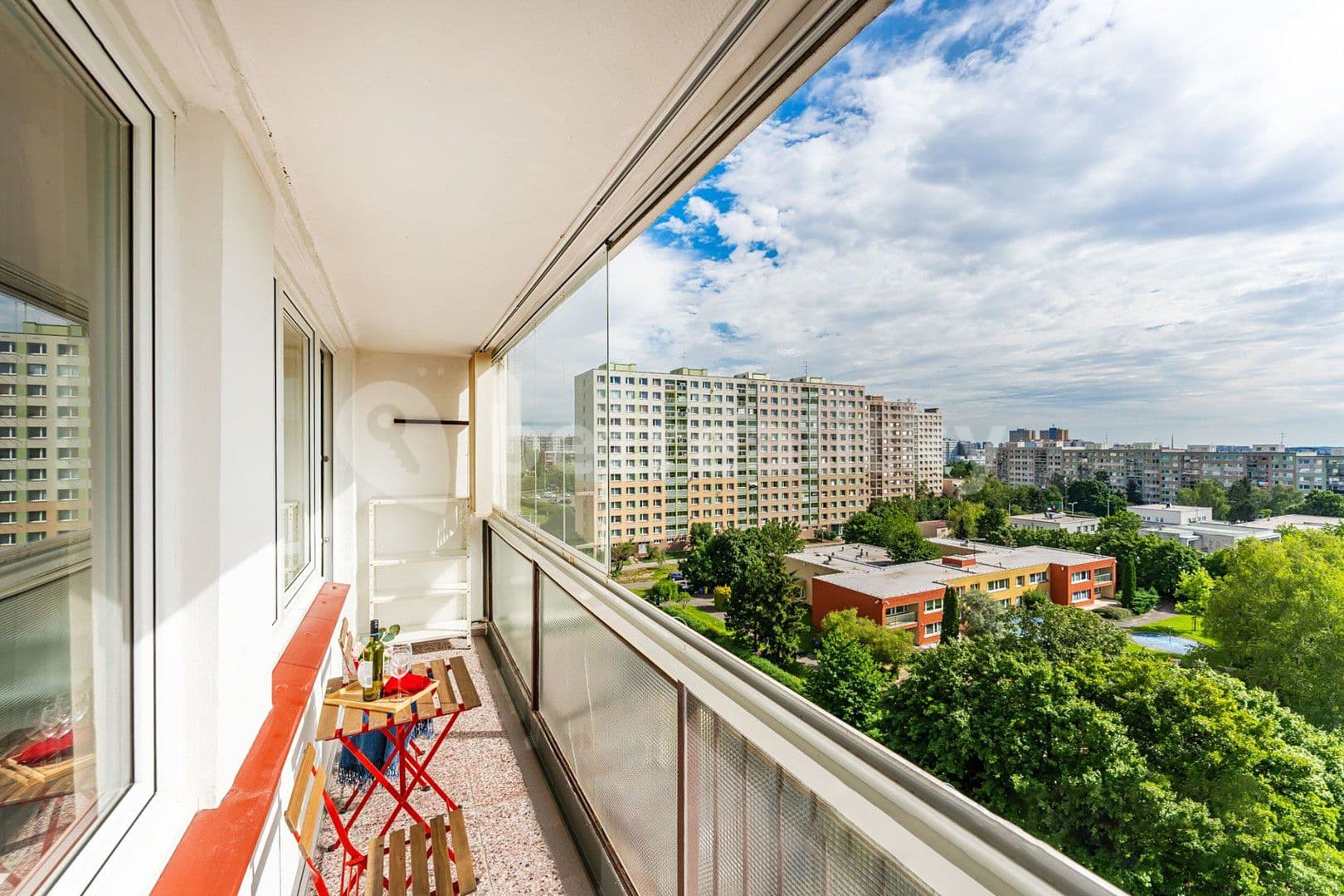 Prenájom bytu 3-izbový 55 m², Bohúňova, Praha, Praha Prenájom bytu 3-izbový 55 m², Bohúňova, Praha, Praha