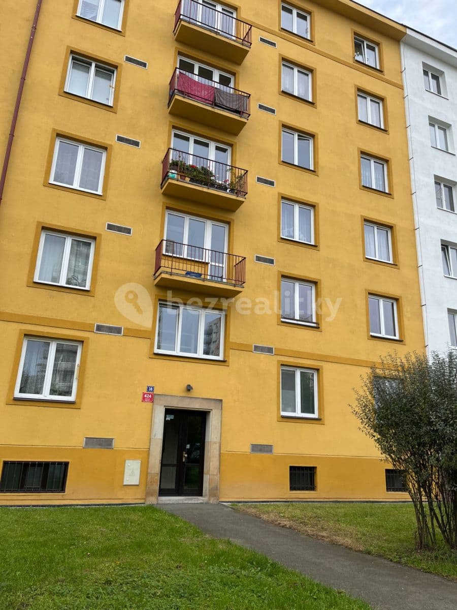 Prenájom bytu 2-izbový 55 m², Jihlavská, Praha, Praha Prenájom bytu 2-izbový 55 m², Jihlavská, Praha, Praha