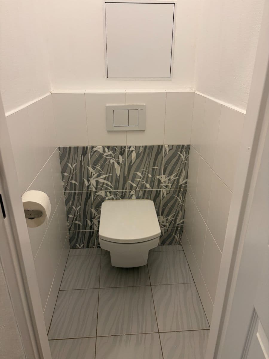 Prenájom bytu 2-izbový 55 m², Jihlavská, Praha, Praha Prenájom bytu 2-izbový 55 m², Jihlavská, Praha, Praha