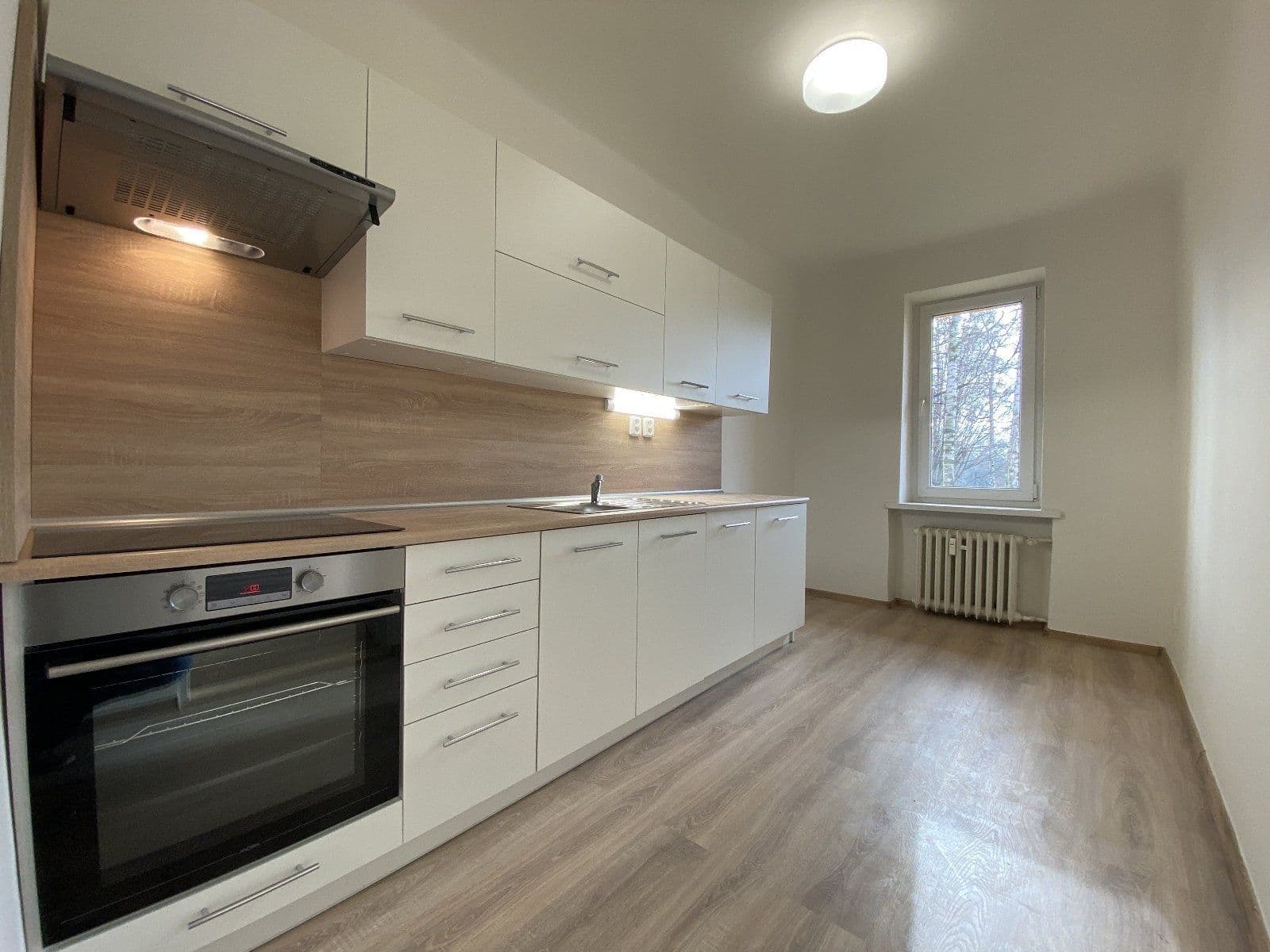 Prenájom bytu 3-izbový 67 m², Dukelská, Havířov, Moravskoslezský kraj Prenájom bytu 3-izbový 67 m², Dukelská, Havířov, Moravskoslezský kraj