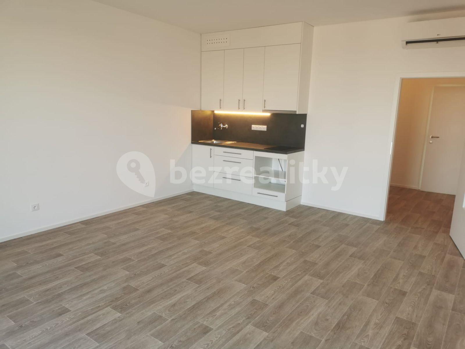 Prenájom bytu 1-izbový 25 m², K Barrandovu, Praha, Praha