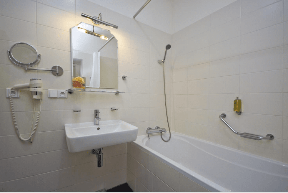 Prenájom bytu 1-izbový 44 m², V Lesíčku, Praha, Praha Prenájom bytu 1-izbový 44 m², V Lesíčku, Praha, Praha