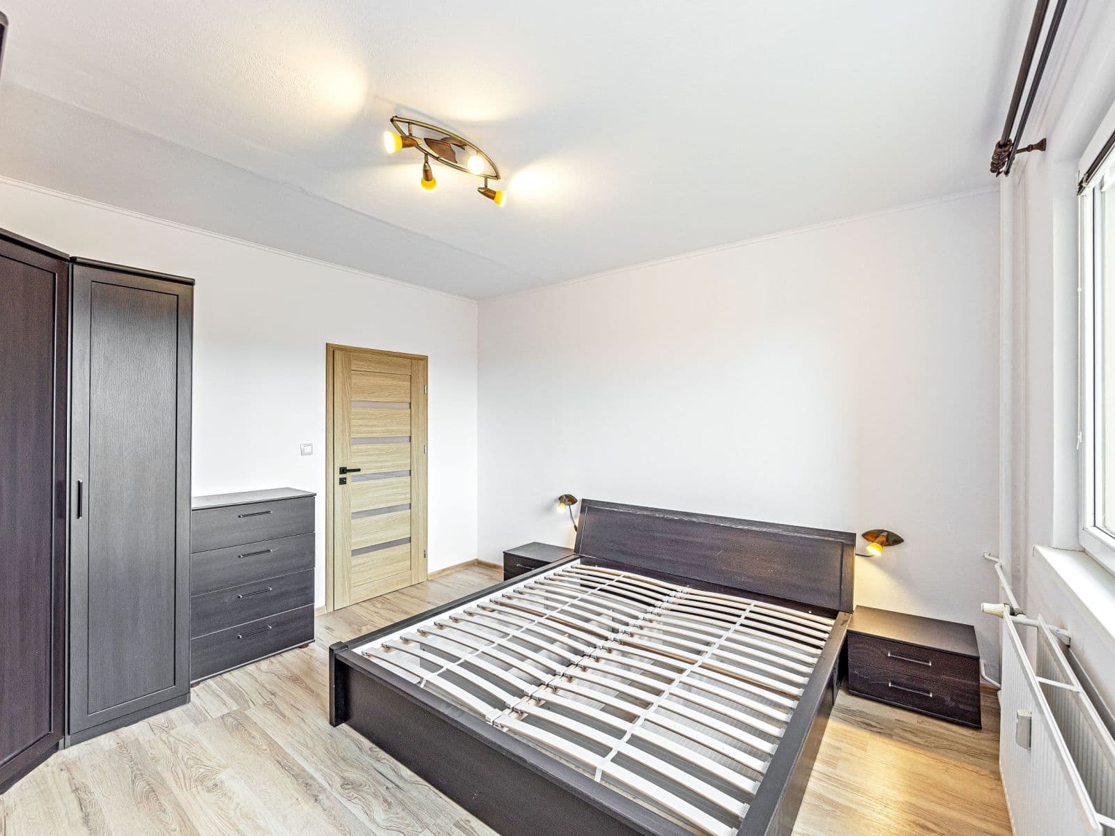 Prenájom bytu 3-izbový 78 m², F. L. Čelakovského, Jablonec nad Nisou, Liberecký kraj Prenájom bytu 3-izbový 78 m², F. L. Čelakovského, Jablonec nad Nisou, Liberecký kraj