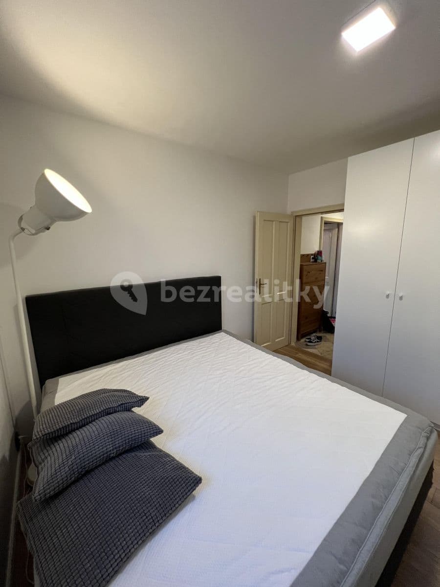 Prenájom bytu 2-izbový 43 m², Na Maninách, Praha, Praha Prenájom bytu 2-izbový 43 m², Na Maninách, Praha, Praha