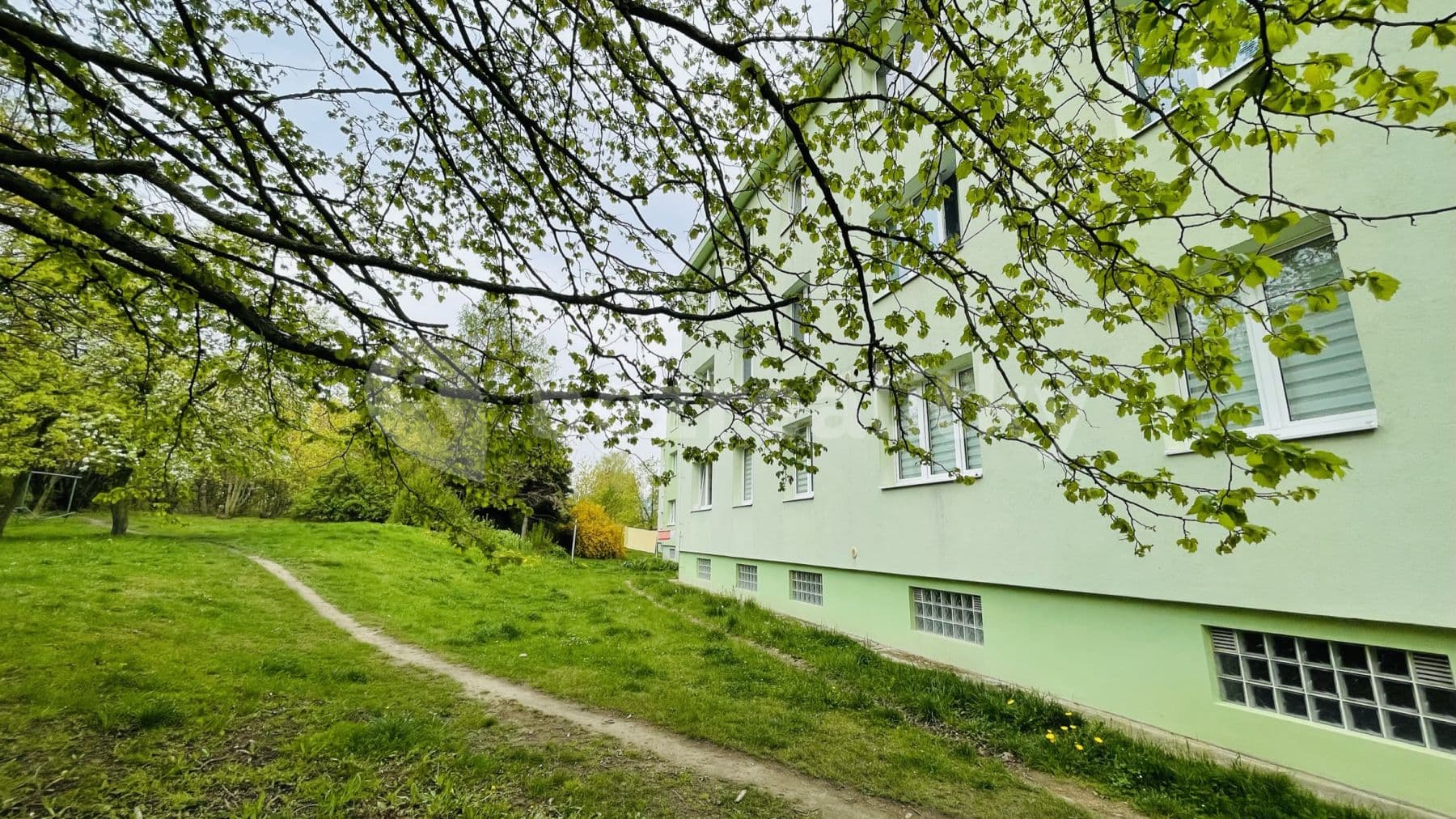 Prenájom bytu 2-izbový 45 m², Buzulucká, Teplice, Ústecký kraj Prenájom bytu 2-izbový 45 m², Buzulucká, Teplice, Ústecký kraj