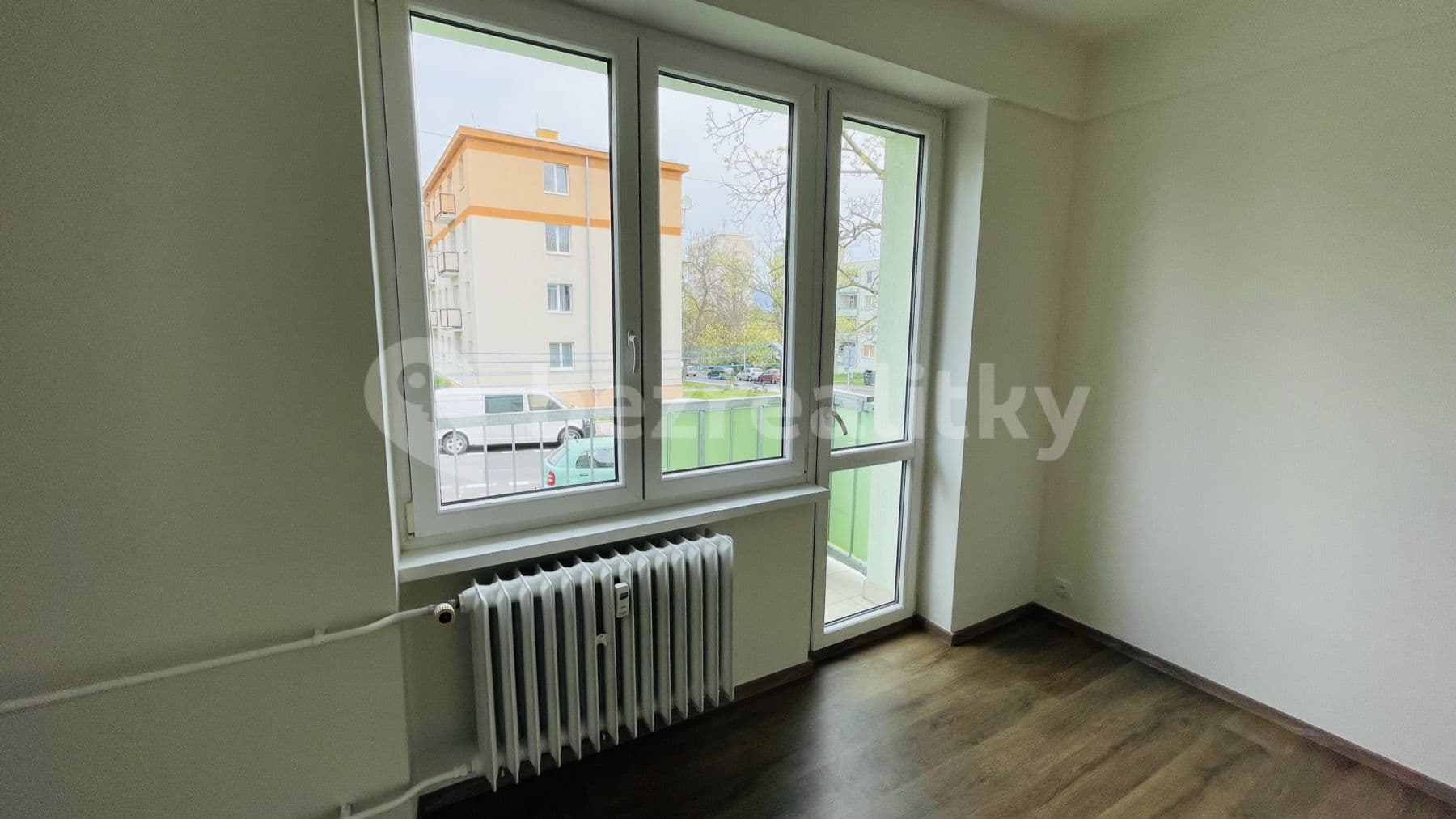 Prenájom bytu 2-izbový 45 m², Buzulucká, Teplice, Ústecký kraj Prenájom bytu 2-izbový 45 m², Buzulucká, Teplice, Ústecký kraj