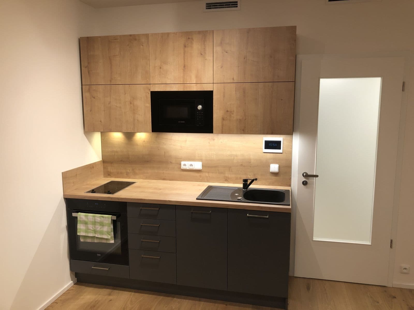Prenájom bytu 1-izbový 26 m², Ramonova, Praha, Praha Prenájom bytu 1-izbový 26 m², Ramonova, Praha, Praha