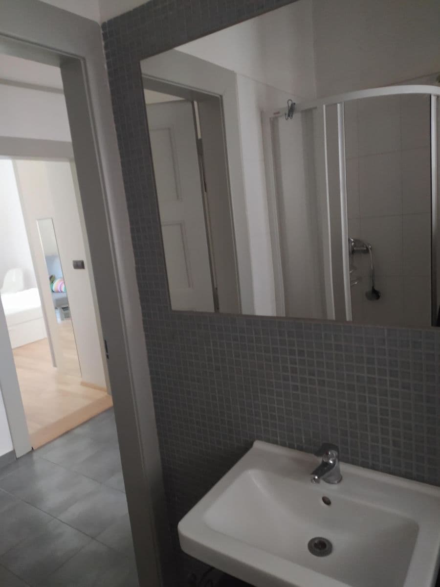 Prenájom bytu 1-izbový 37 m², Ortenovo náměstí, Praha, Praha Prenájom bytu 1-izbový 37 m², Ortenovo náměstí, Praha, Praha