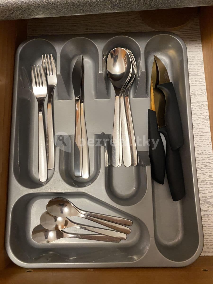 Prenájom bytu 2-izbový 60 m², Kovanecká, Praha, Praha Prenájom bytu 2-izbový 60 m², Kovanecká, Praha, Praha