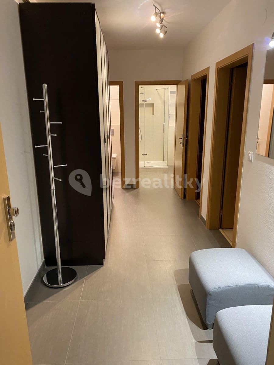 Prenájom bytu 2-izbový 60 m², Kovanecká, Praha, Praha Prenájom bytu 2-izbový 60 m², Kovanecká, Praha, Praha