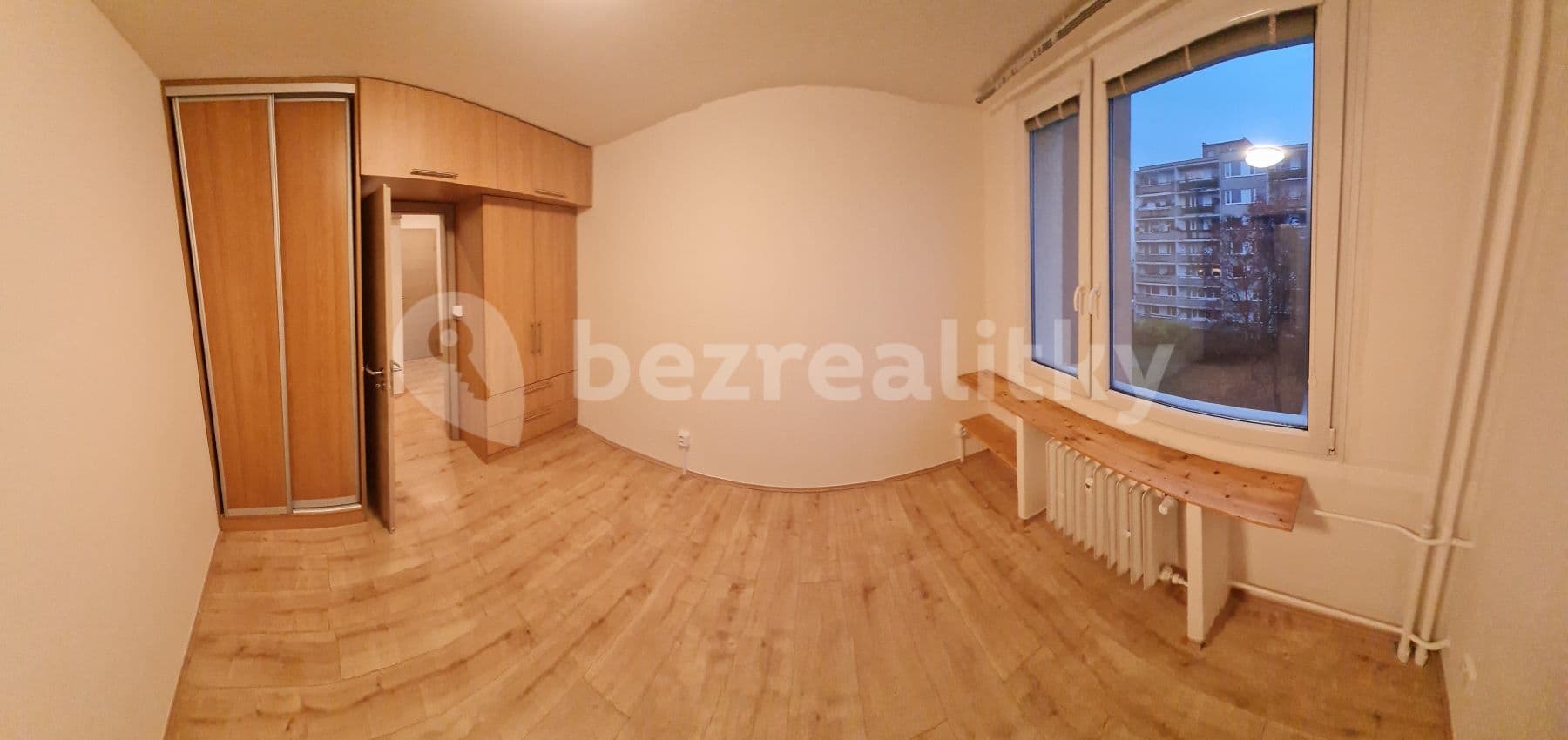 Prenájom bytu 2-izbový 41 m², V Zápolí, Praha, Praha