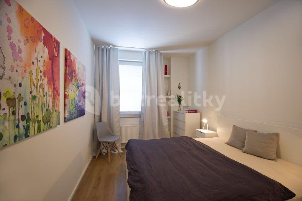 Prenájom bytu 2-izbový 51 m², Geologická, Praha, Praha Prenájom bytu 2-izbový 51 m², Geologická, Praha, Praha