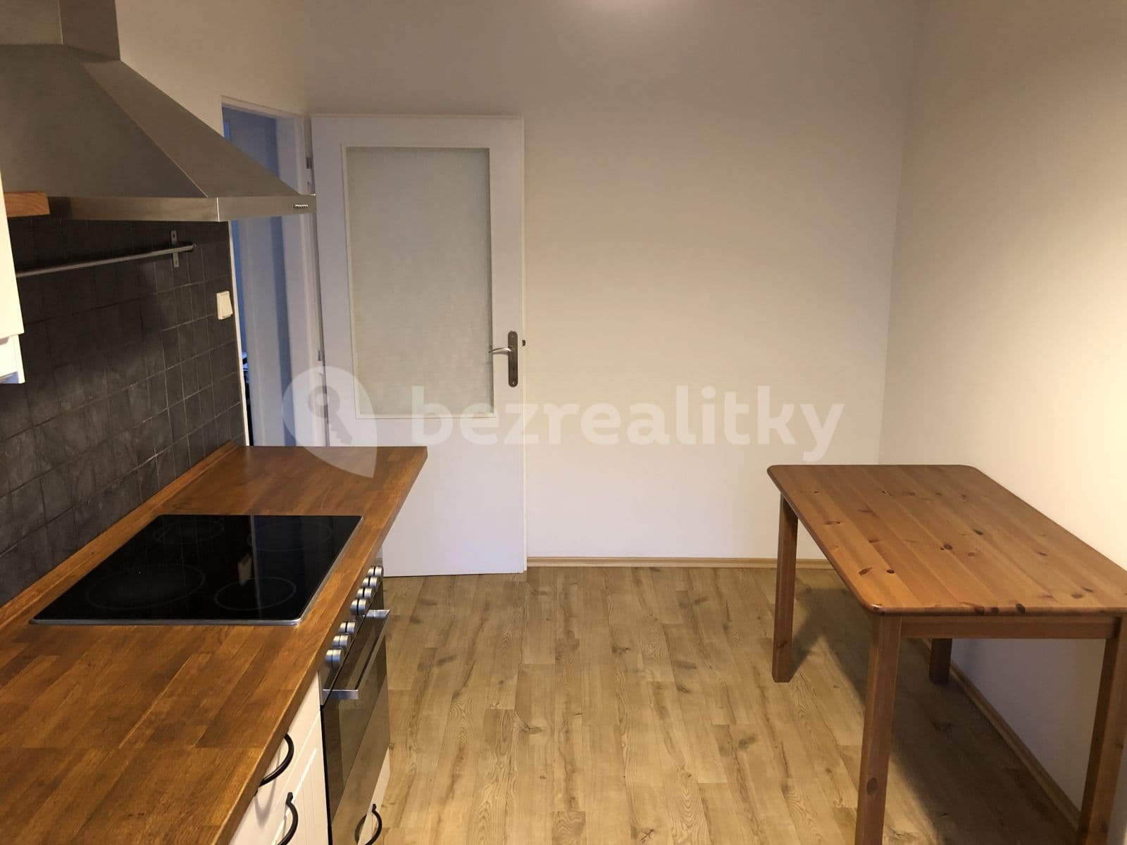 Prenájom bytu 2-izbový 56 m², Otínská, Praha, Praha Prenájom bytu 2-izbový 56 m², Otínská, Praha, Praha