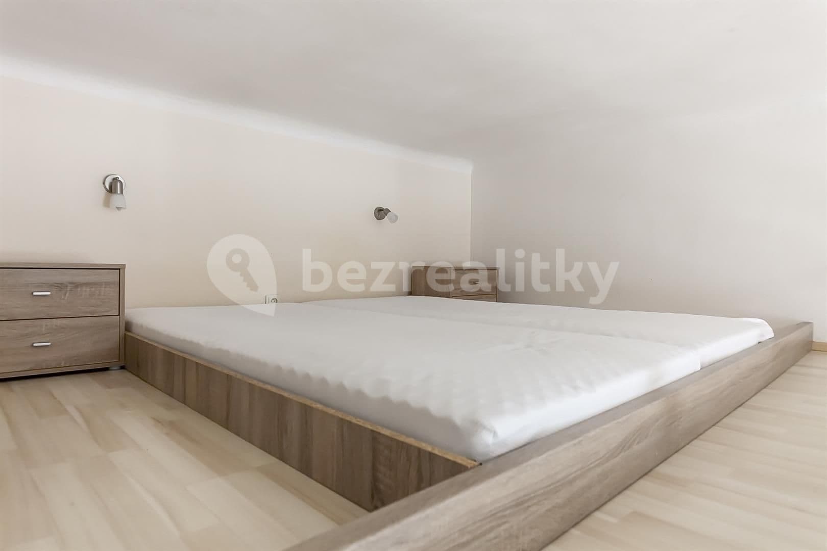 Prenájom bytu 1-izbový 21 m², Václavská, Brno, Jihomoravský kraj Prenájom bytu 1-izbový 21 m², Václavská, Brno, Jihomoravský kraj
