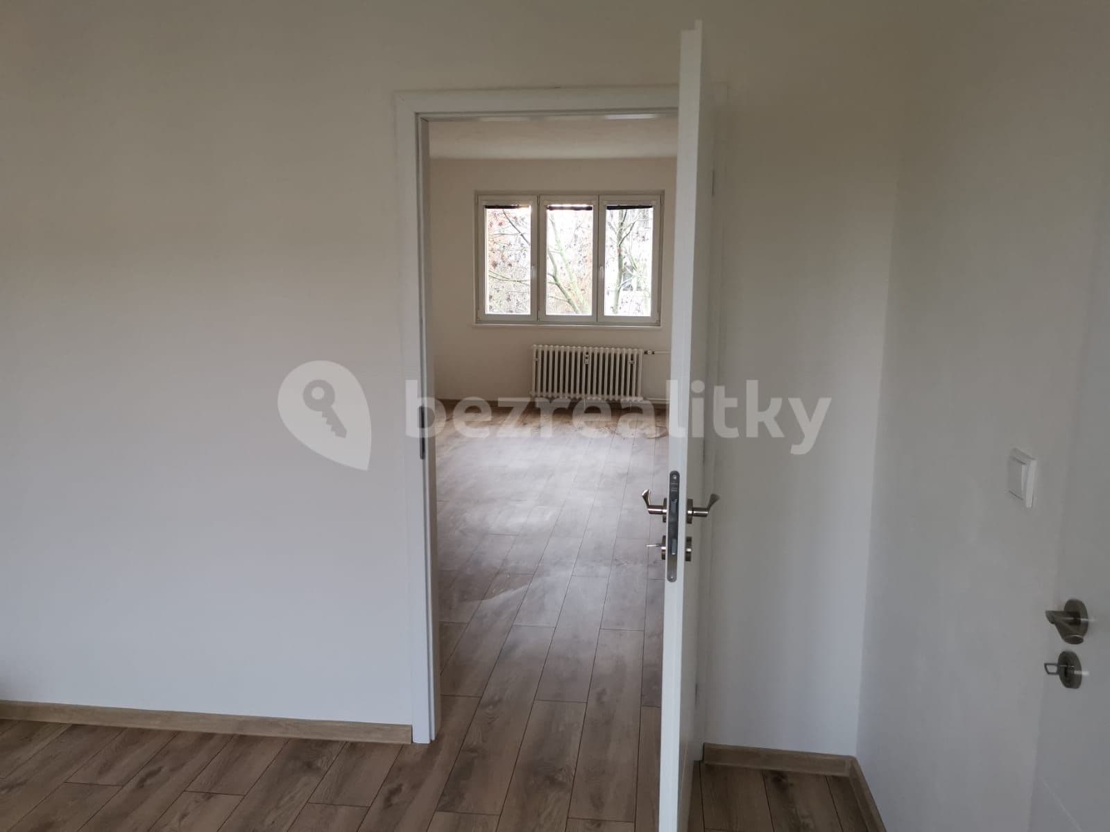 Prenájom bytu 2-izbový 60 m², Káranská, Praha, Praha Prenájom bytu 2-izbový 60 m², Káranská, Praha, Praha