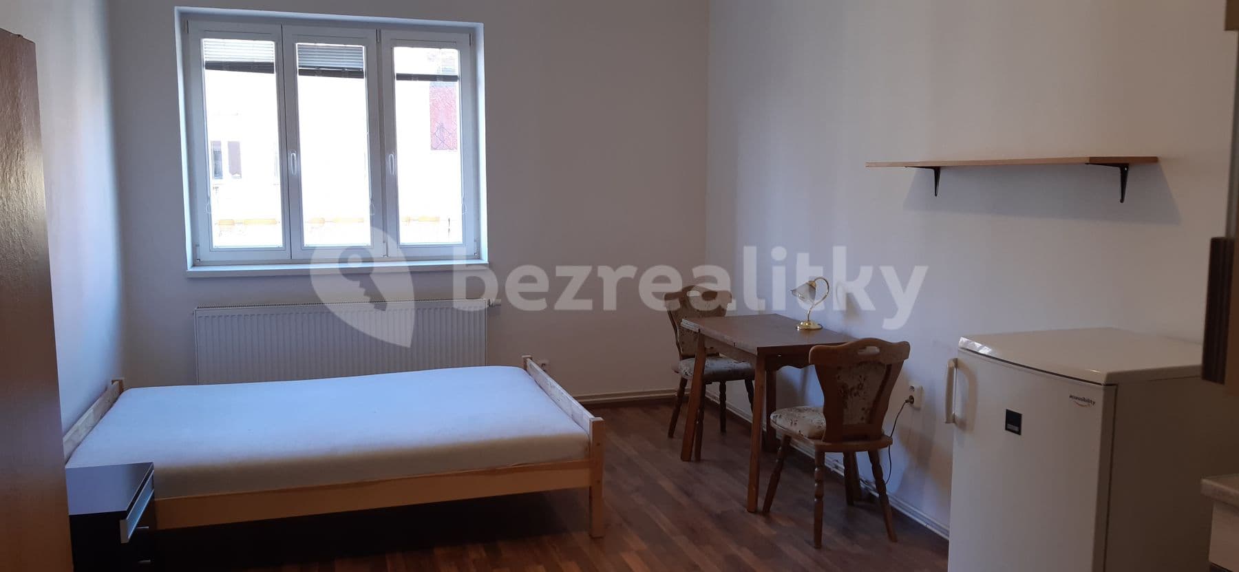 Prenájom bytu Garsoniéra 30 m², Polská, Praha, Praha Prenájom bytu Garsoniéra 30 m², Polská, Praha, Praha