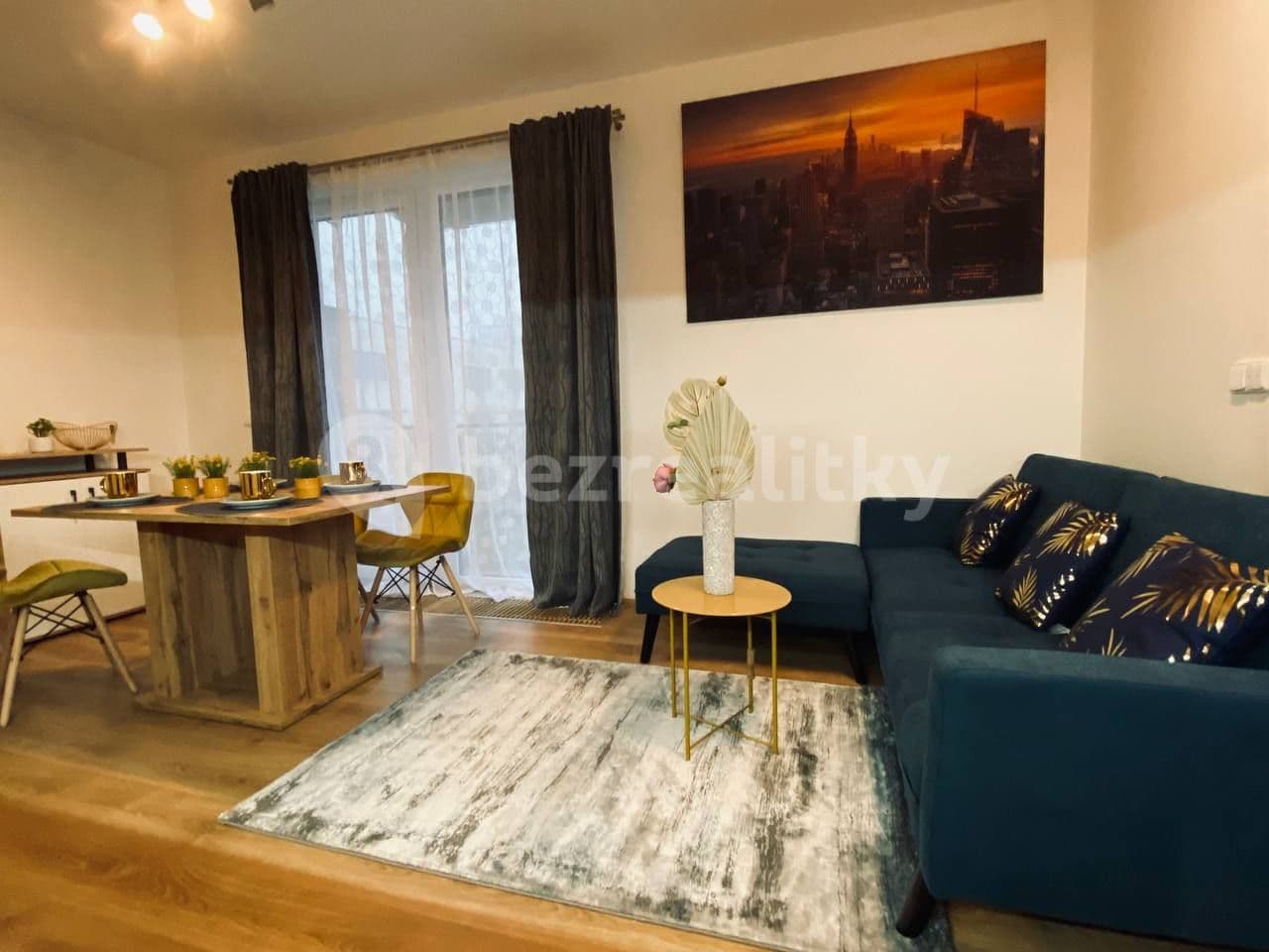 Prenájom bytu 2-izbový 49 m², Praha, Praha Prenájom bytu 2-izbový 49 m², Praha, Praha