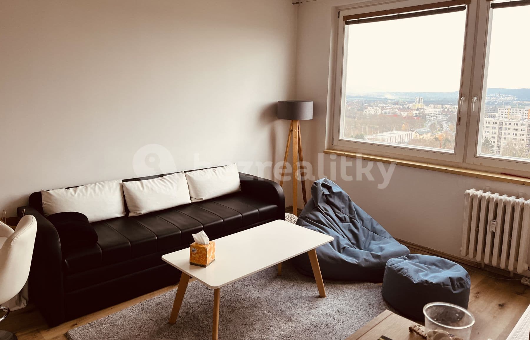 Prenájom bytu 2-izbový 50 m², Pirinská, Praha, Praha Prenájom bytu 2-izbový 50 m², Pirinská, Praha, Praha