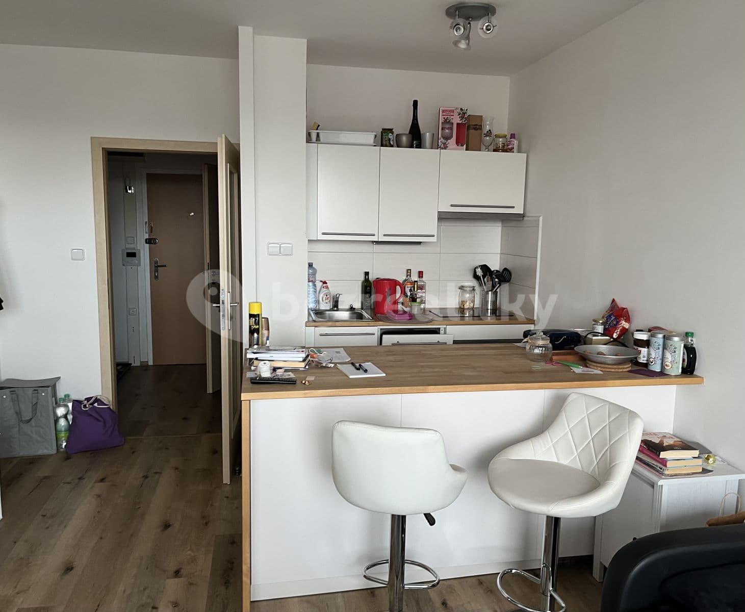 Prenájom bytu 2-izbový 50 m², Pirinská, Praha, Praha Prenájom bytu 2-izbový 50 m², Pirinská, Praha, Praha