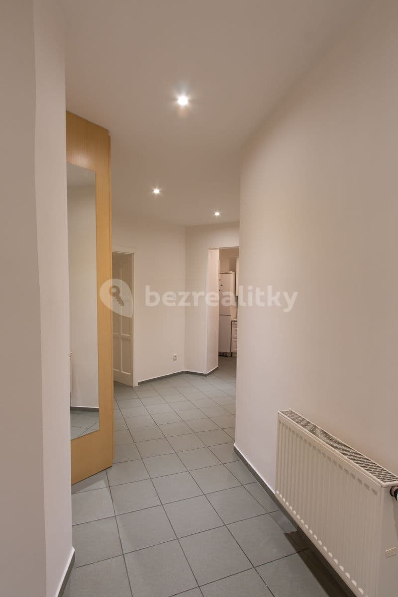 Prenájom bytu 3-izbový 78 m², Velehradská, Praha, Praha Prenájom bytu 3-izbový 78 m², Velehradská, Praha, Praha