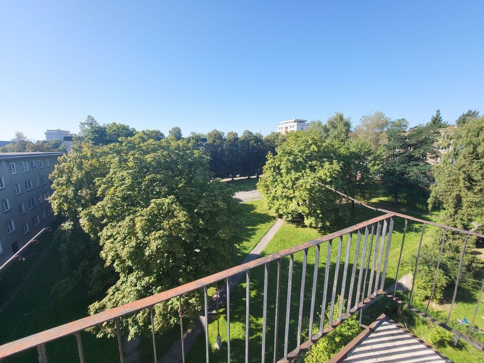 Prenájom bytu 2-izbový 54 m², Dlouhá třída, Havířov, Moravskoslezský kraj Prenájom bytu 2-izbový 54 m², Dlouhá třída, Havířov, Moravskoslezský kraj