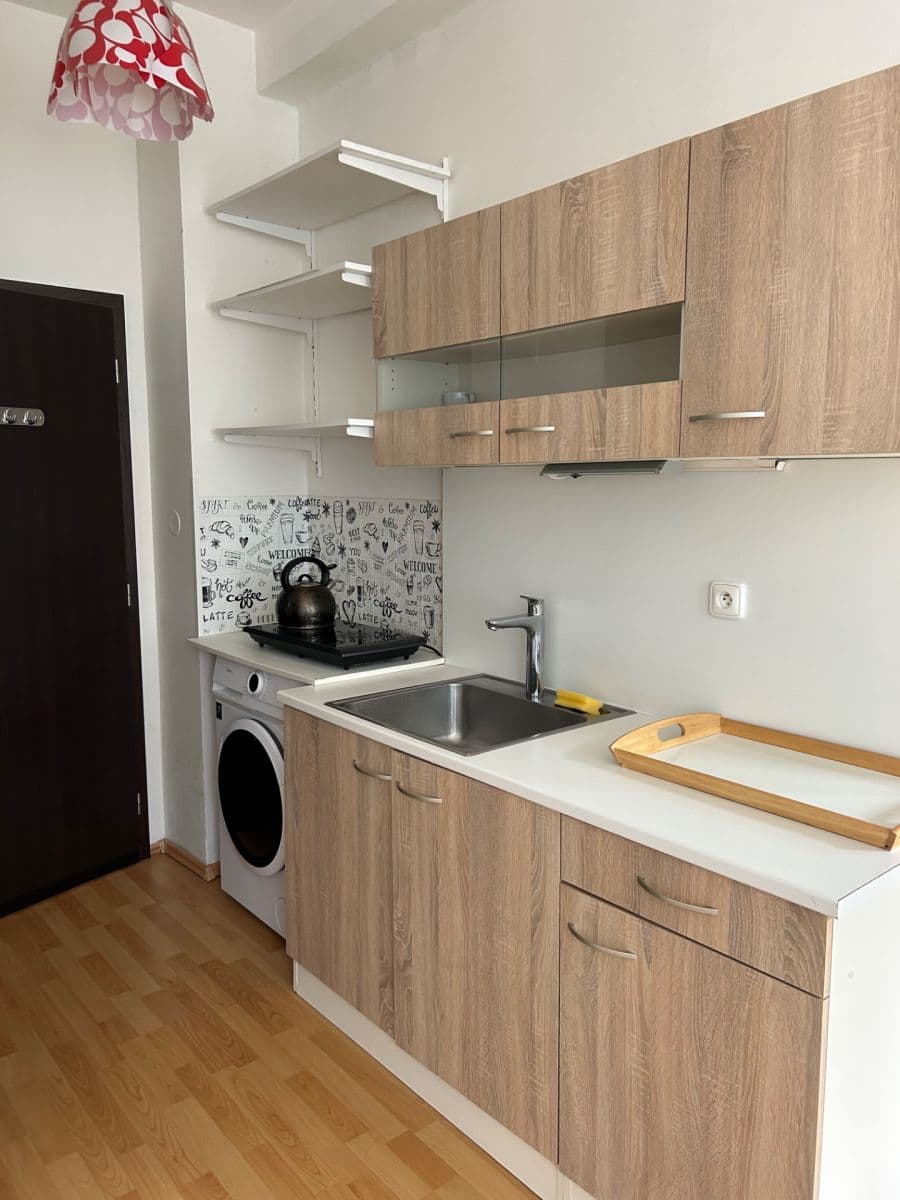 Prenájom bytu 2-izbový 36 m², Poznaňská, Sázava, Středočeský kraj Prenájom bytu 2-izbový 36 m², Poznaňská, Sázava, Středočeský kraj