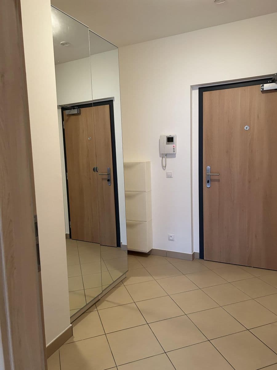 Predaj bytu 2-izbový 60 m², Kurta Konráda, Praha, Praha Predaj bytu 2-izbový 60 m², Kurta Konráda, Praha, Praha