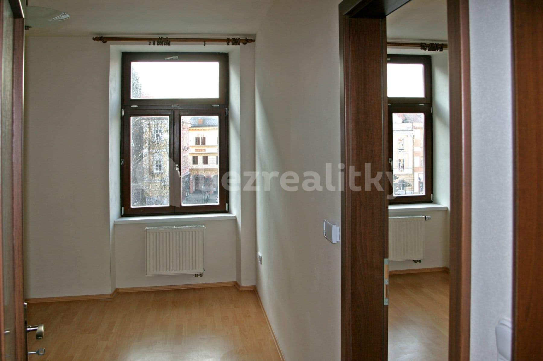 Prenájom bytu 2-izbový 36 m², Resselovo náměstí, Chrudim, Pardubický kraj Prenájom bytu 2-izbový 36 m², Resselovo náměstí, Chrudim, Pardubický kraj